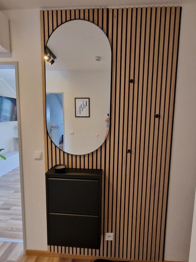 C4S Come4Stay Altoetting - 3-Zi Whg I Zentrale Lage I Parkplatz I Balkon I Wifi I Smarttv I 1 Kingsize, 1 Queensize Bett I Office Arbeitsplatz I Wohnbereich Mit Couch Und Essbereich I Voll Ausgestattete Kueche I Nespresso Εξωτερικό φωτογραφία